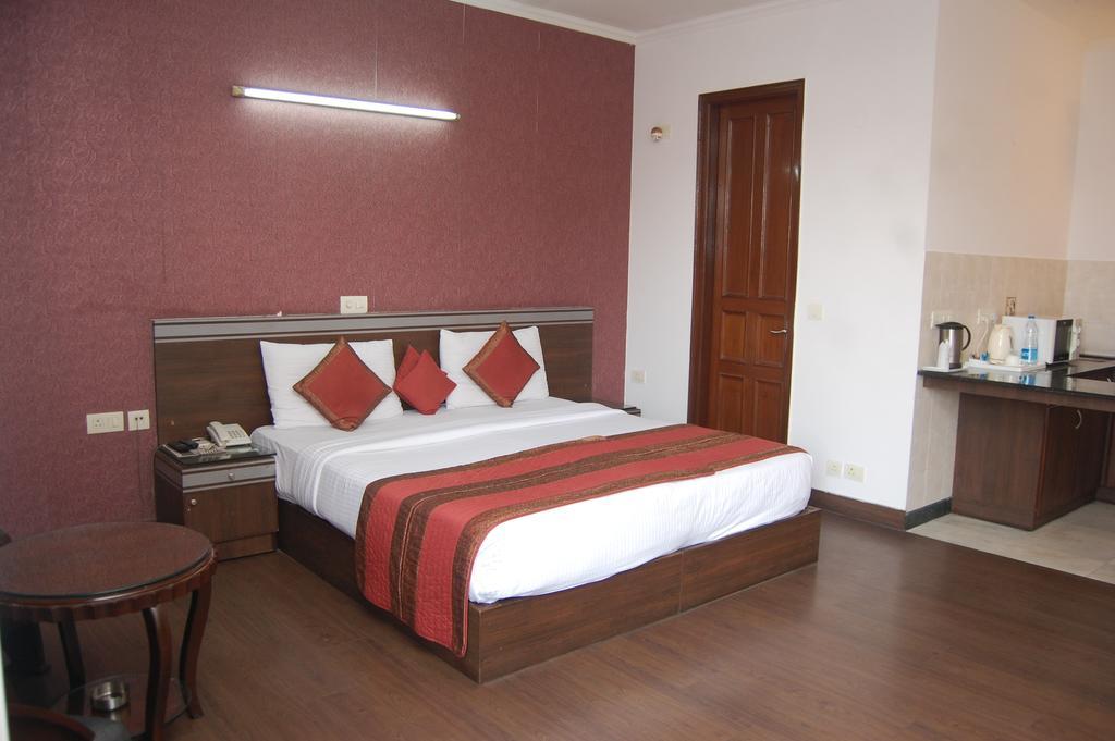 Hotel Grand Plaza Neu-Delhi Zimmer foto